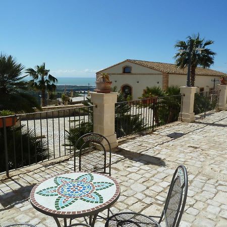 Silva Suri Guest House Marina di Ragusa Eksteriør bilde