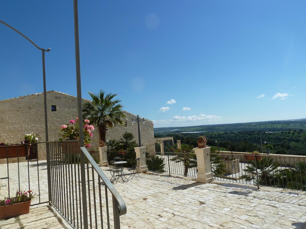 Silva Suri Guest House Marina di Ragusa Eksteriør bilde