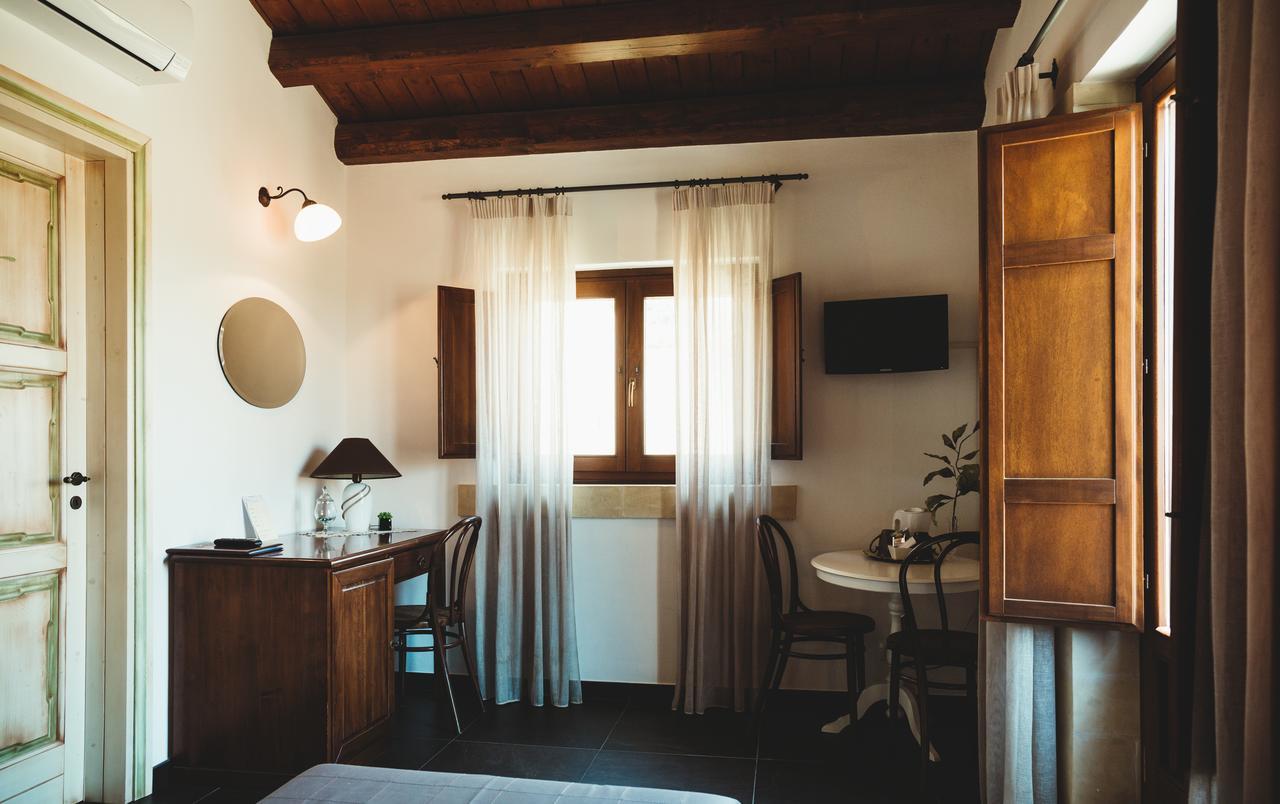 Silva Suri Guest House Marina di Ragusa Eksteriør bilde