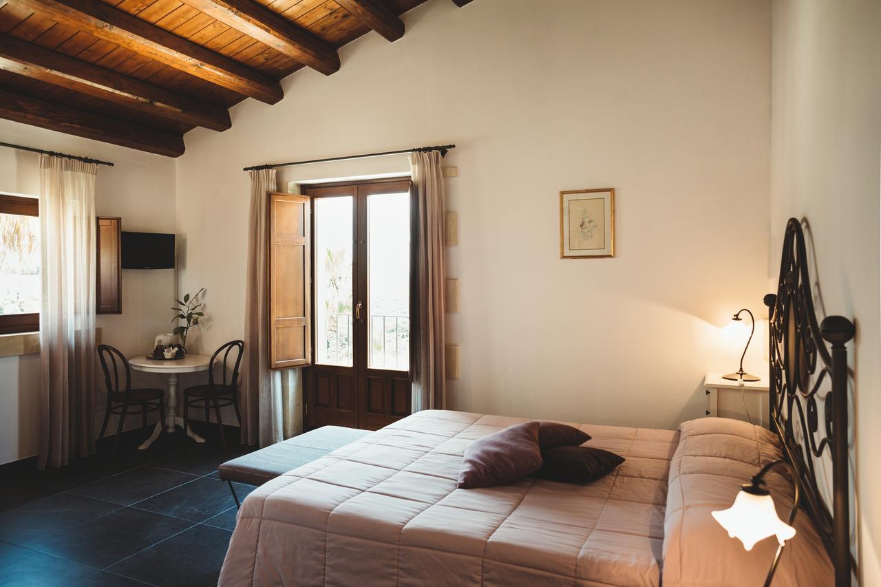 Silva Suri Guest House Marina di Ragusa Eksteriør bilde