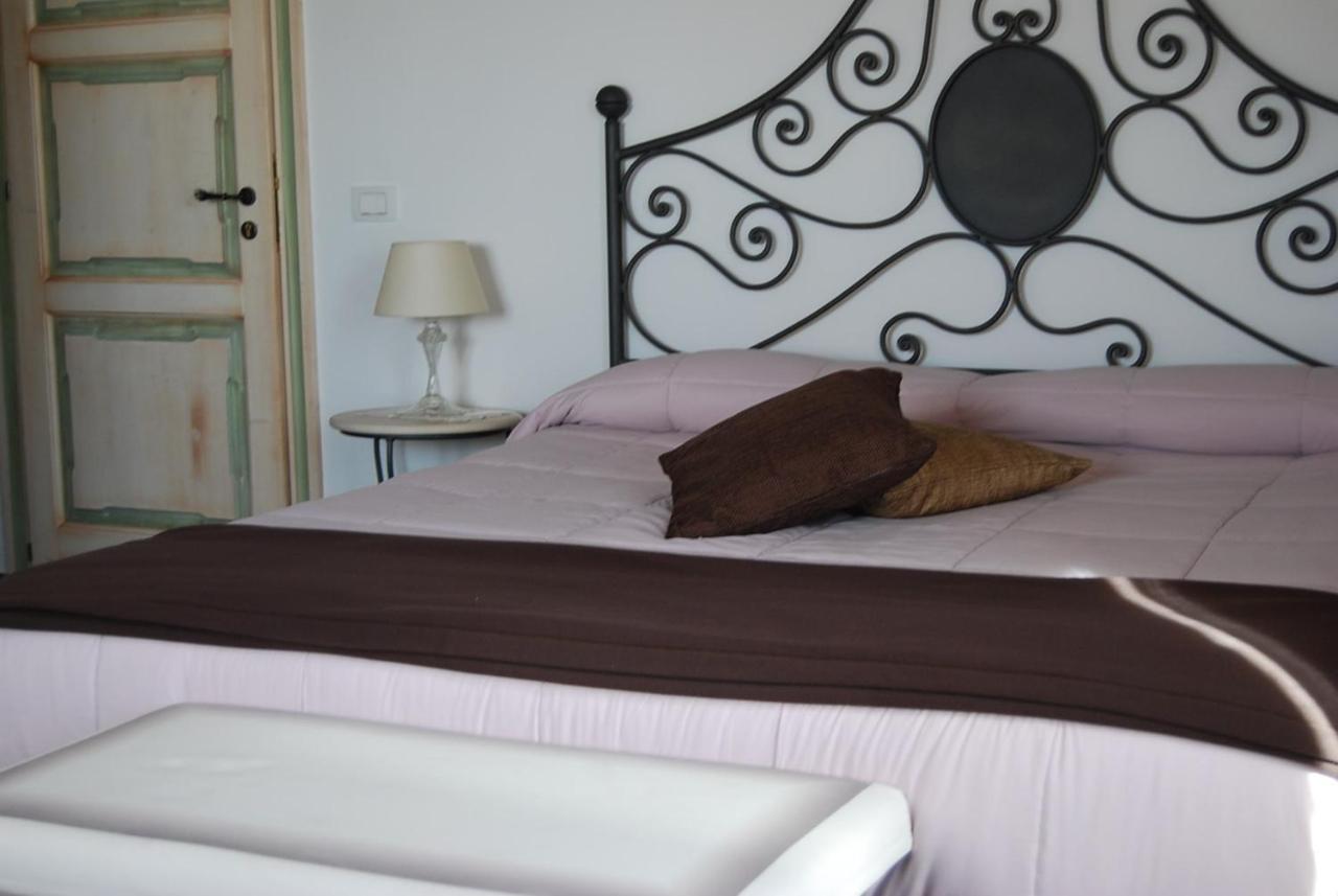 Silva Suri Guest House Marina di Ragusa Eksteriør bilde