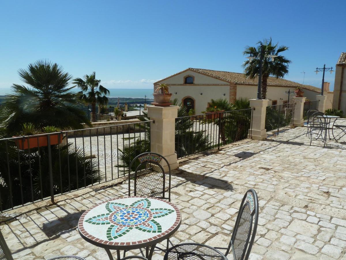 Silva Suri Guest House Marina di Ragusa Eksteriør bilde